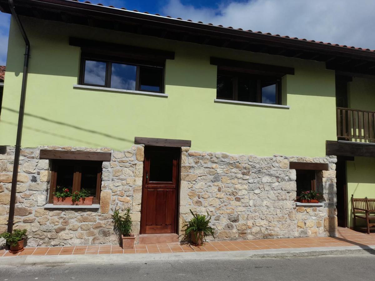 Onís La Posada Del Canario מראה חיצוני תמונה